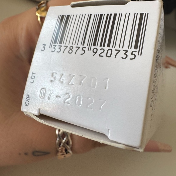 La Roche-Posay Effaclar A.Z. Salicylic Acid Acne Treatment - Picture 5 of 5